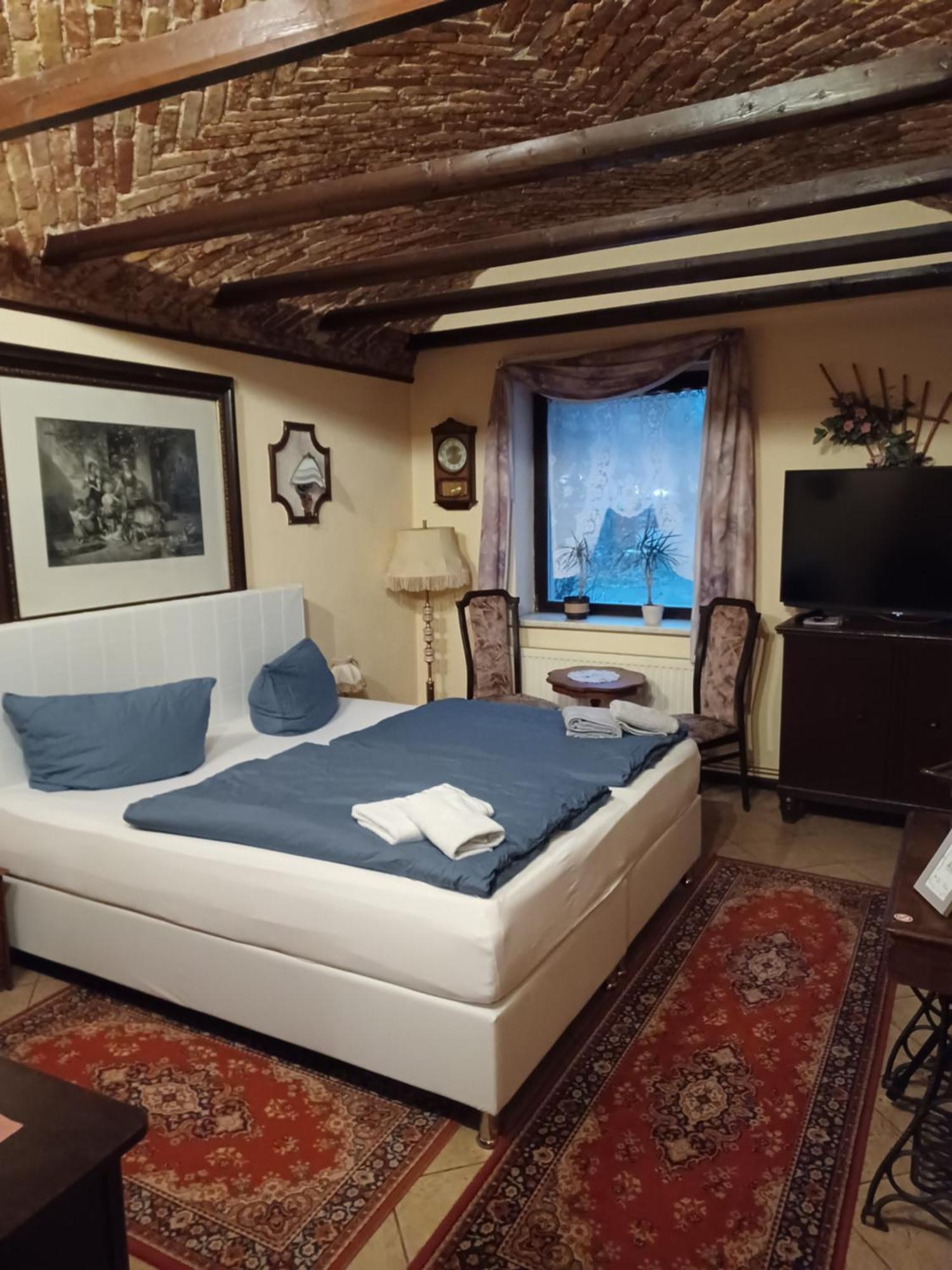 Pension Alte Schmiede Грайфсвальд Экстерьер фото
